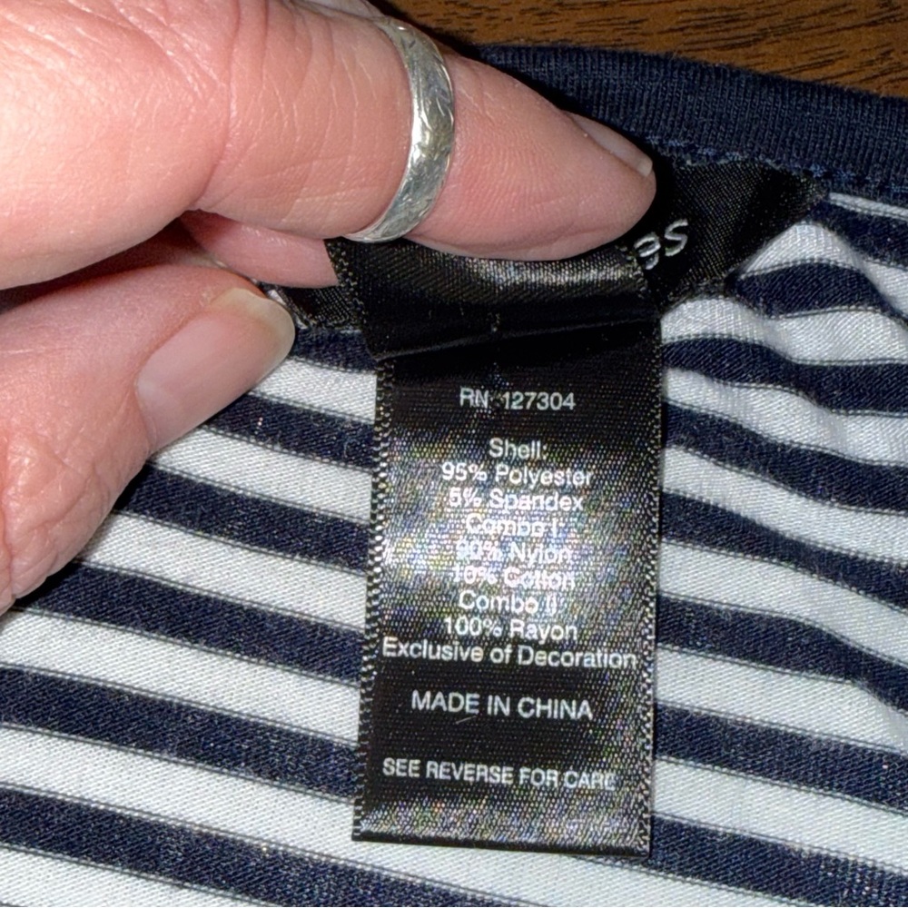Ali Miles Navy Stripe Tunic Top XL Lace Hem Button Detail Rayon - Picture 7 of 8